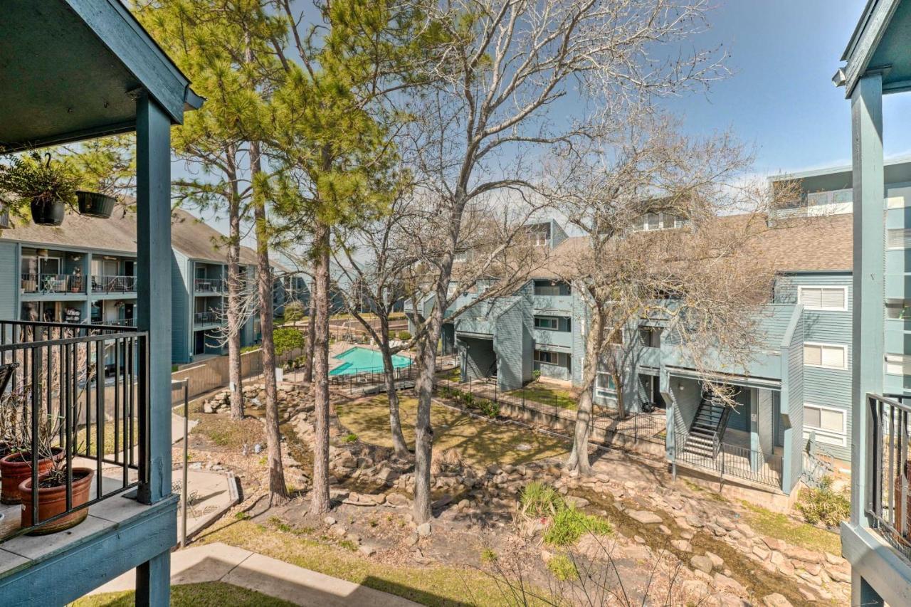 Idyllic Montgomery Condo With Pool And Lake View! Exterior foto