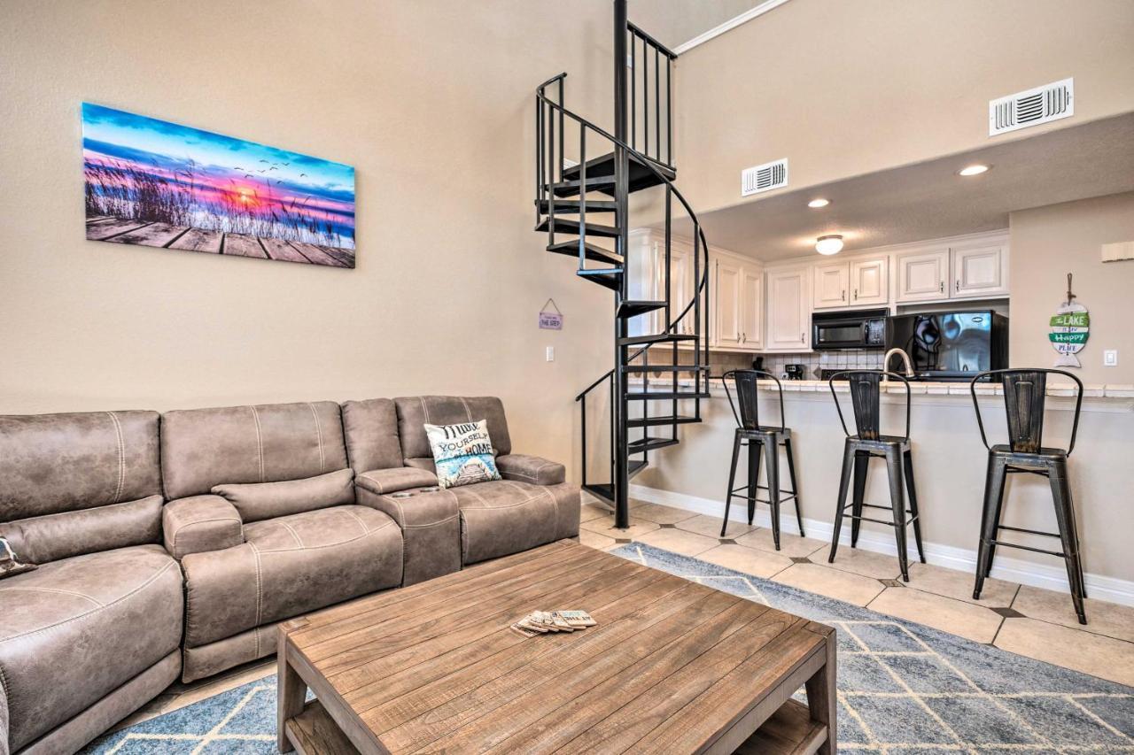 Idyllic Montgomery Condo With Pool And Lake View! Exterior foto