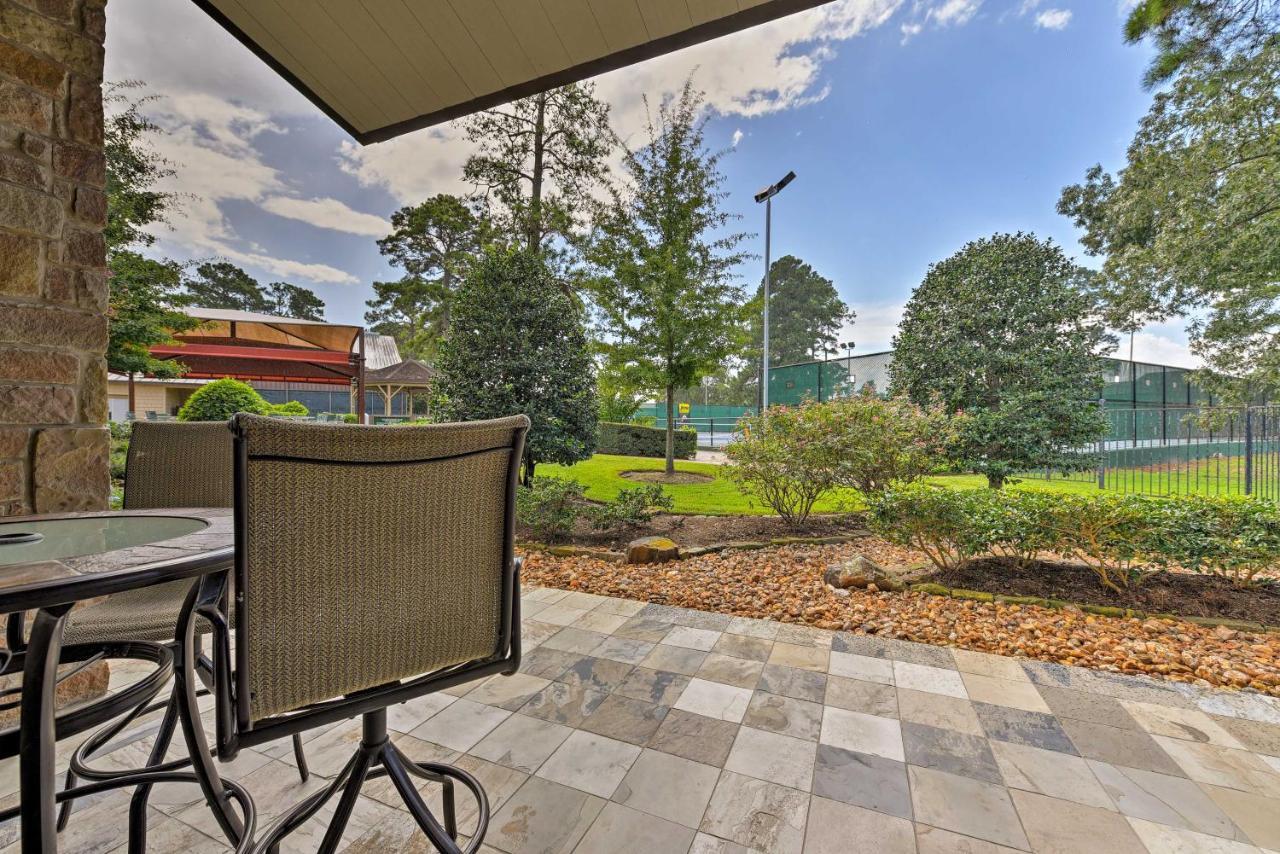 Idyllic Montgomery Condo With Pool And Lake View! Exterior foto